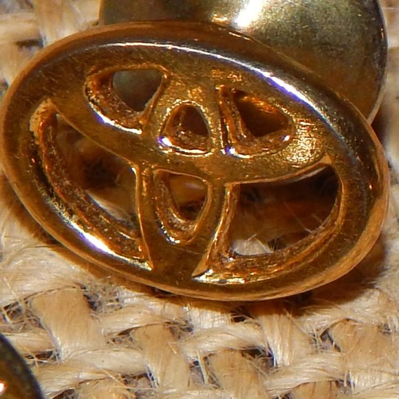 <3  Crosses Angel Elephants... Pin Lot   <3 - Picture 6 of 10